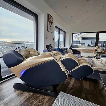 Stilvolle Penthouse Mit Grosszuegiger Sonnenterrasse *