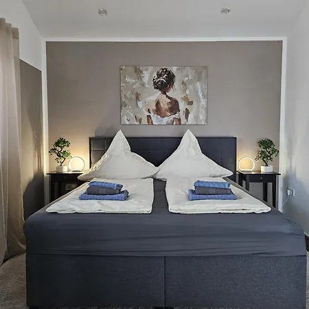 Stilvolle Penthouse Mit Großzügiger Sonnenterrasse *