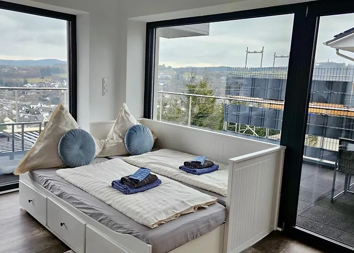 Stilvolle Penthouse Mit Grosszuegiger Sonnenterrasse