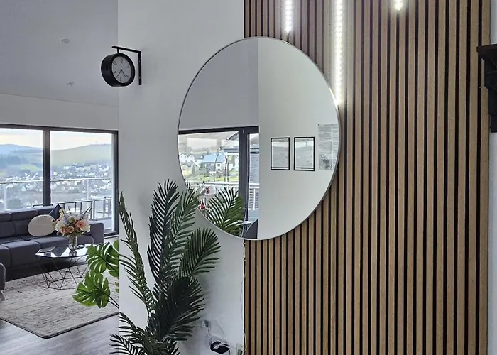 Stilvolle Penthouse Mit Grosszuegiger Sonnenterrasse